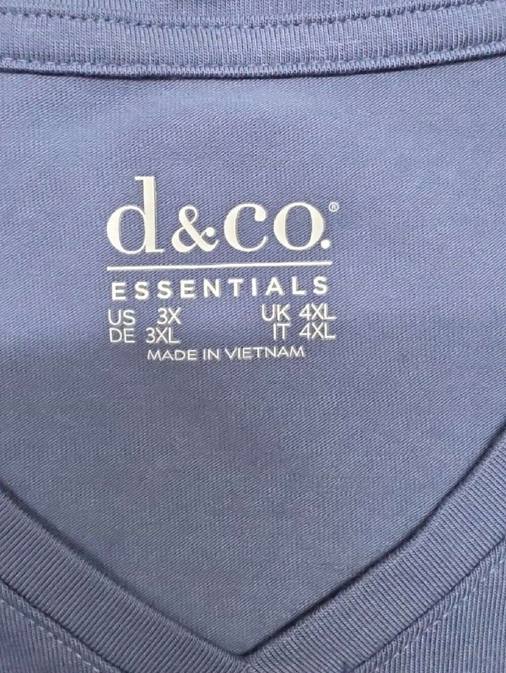 d&co V-Neck Short Sleeve Tee in Blue and Peach (2pack) SZ 3X - Picture 2 of 8